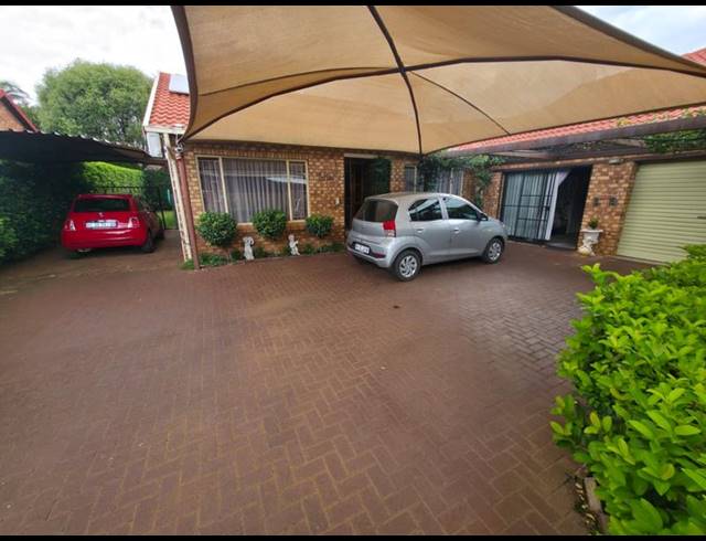 4 BEDROOM HOUSE FOR SALE IN ANNLIN